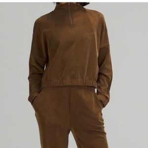 Lululemon Lab Cropped Half-Zip